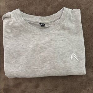 Oner Active cropped tee size medium